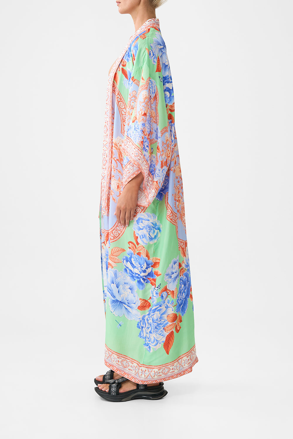 The CAMILLA ONE SHOULDER DRESS WITH BLOUSON SLEEVE FELINE FOLKLORE in our  print.