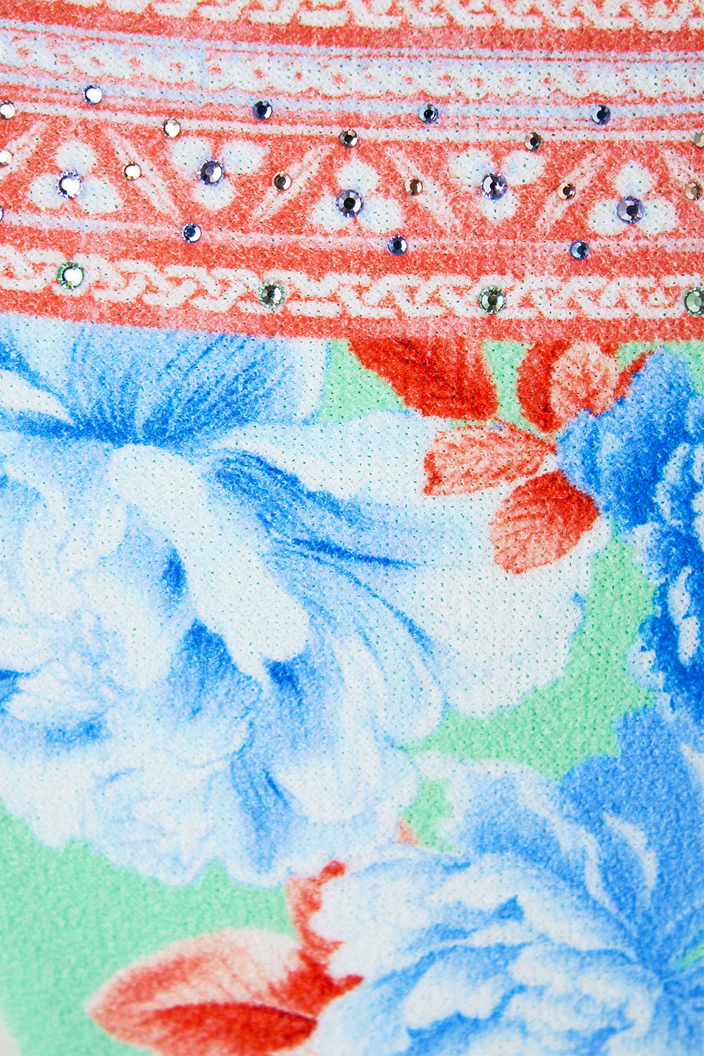 The CAMILLA DROP SHOULDER STRAP KAFTAN PATCHWORK PANORAMA in our  print.