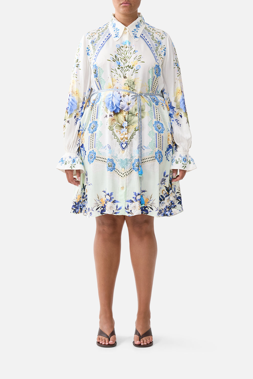 The CAMILLA KIDS SHORT SLEEVE SQUARE NECK TEE THE POTTERY PARLOUR in our  print.